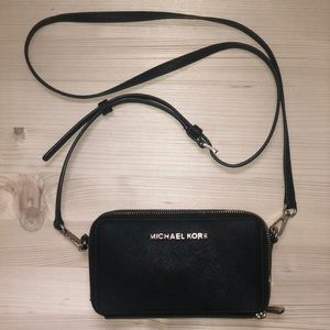 Black/Gold Michael Kors Purse